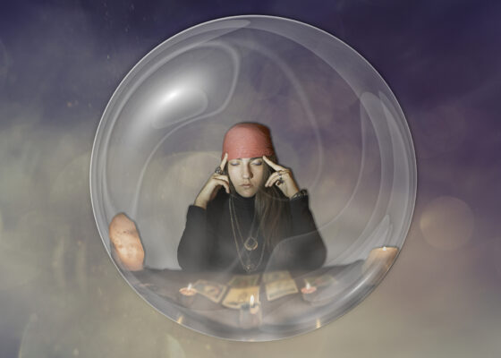 Une voyante dans une bulle