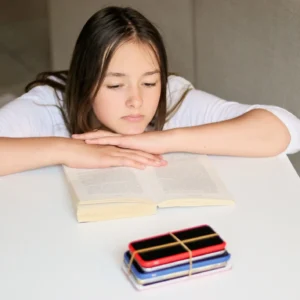 Interdiction des réseaux sociaux